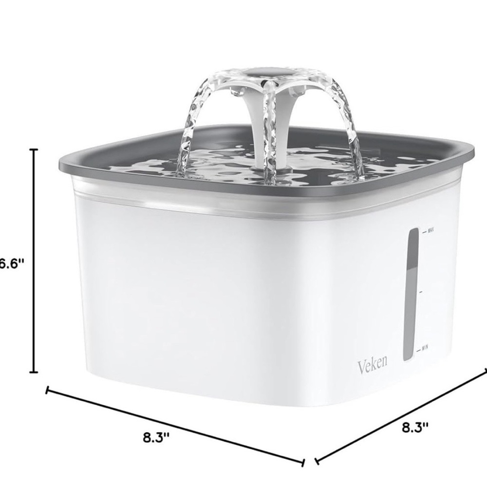 VEKEN | NIB Dog or Cat Water Fountain with Extra Filters and Mat 🐾